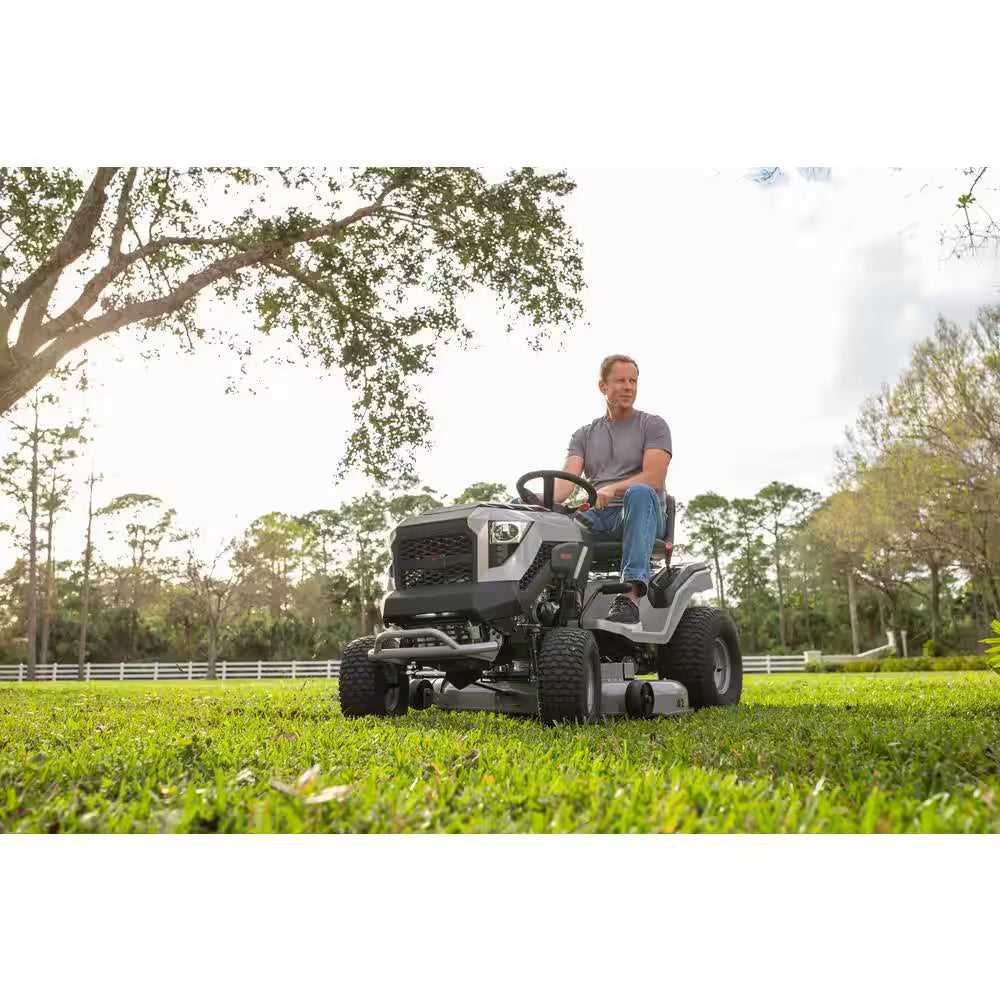 Murray MT200 106.7 cm Gas Automatic Riding Lawn Tractor Mower