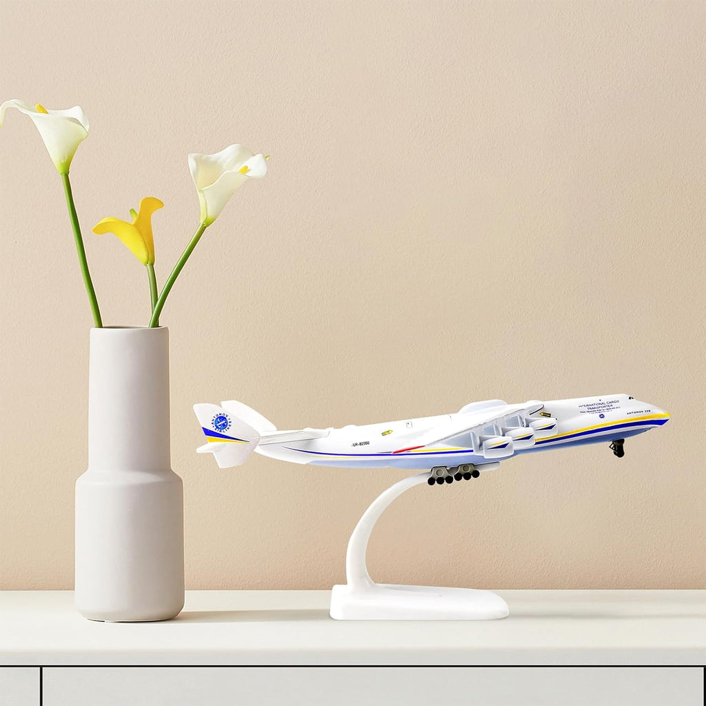 1/400 Scale Antonov-225 Mriya Military Transport Aircraft Miniature Ukrainian Painting Metal Diecast Carrier Airplane Model with Metal Stand for Aviation Enthusiasts Adults Collection or Gift
