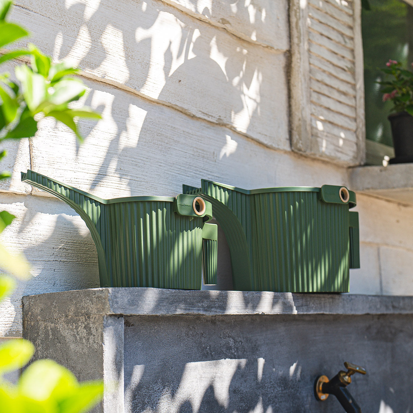 Chilewich 300373-001 Hachiman Garden Watering Can