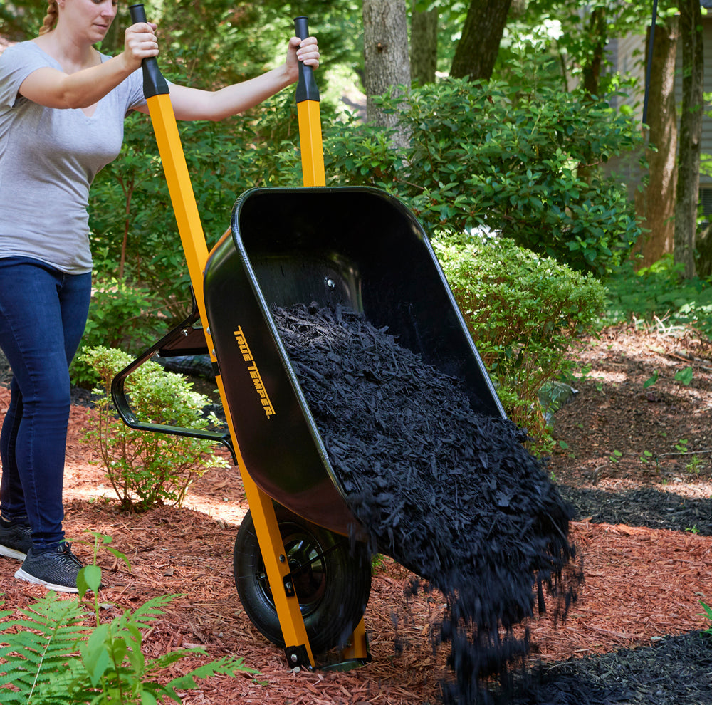 True Temper R6STPTEC 170 L Steel Wheelbarrow