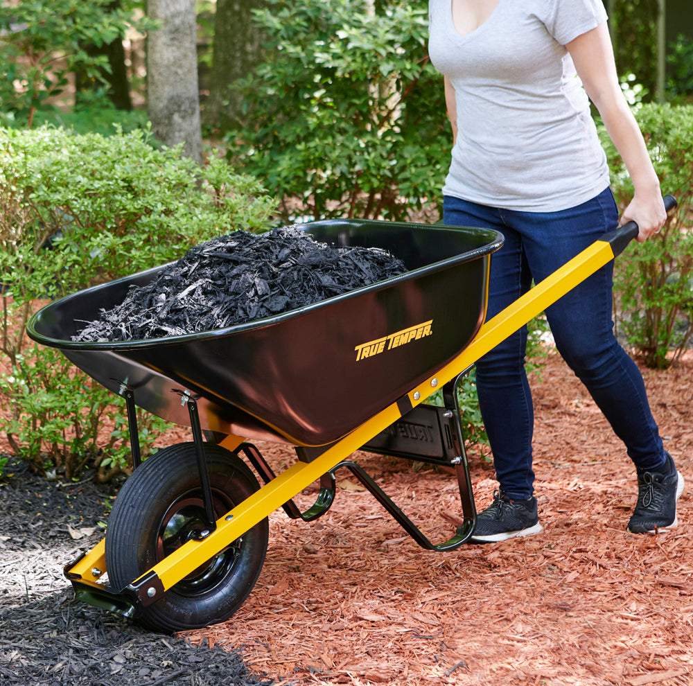 True Temper R6STPTEC 170 L Steel Wheelbarrow